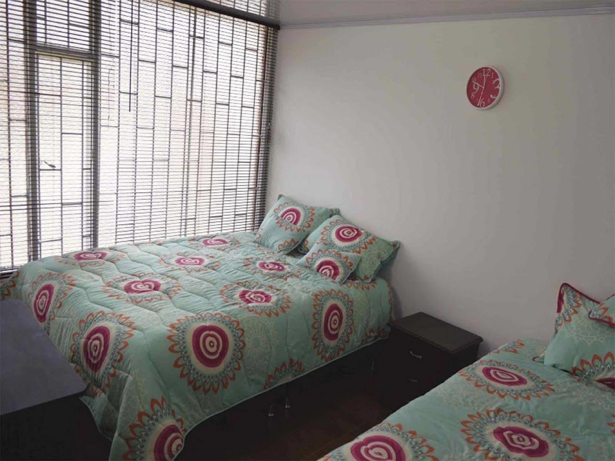 Urbana Hostel Bogotá Eksteriør billede